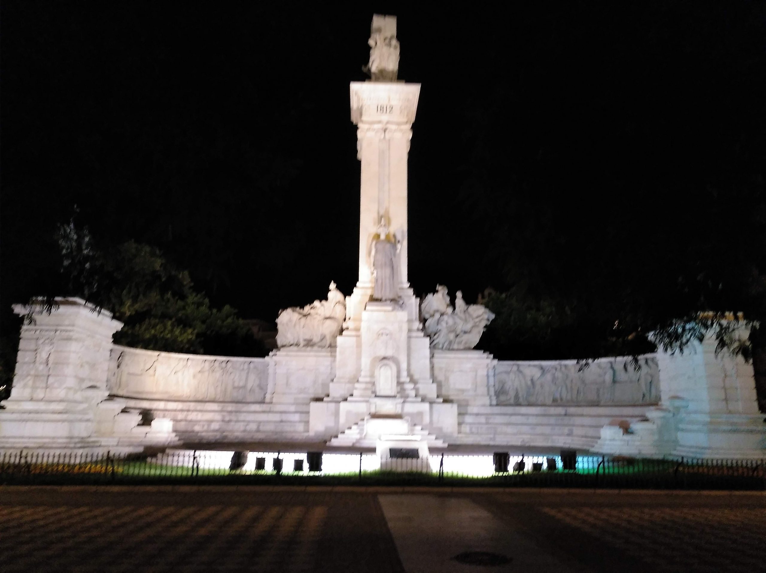 Imagen de portada de Cádiz