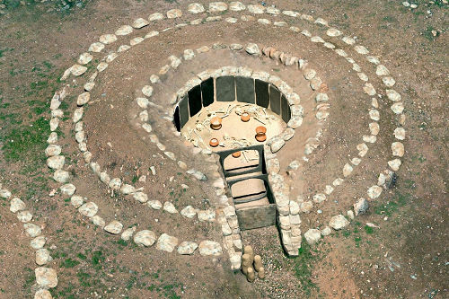 Imagen de portada de El trabajo en enclaves arqueológicos y monumentales