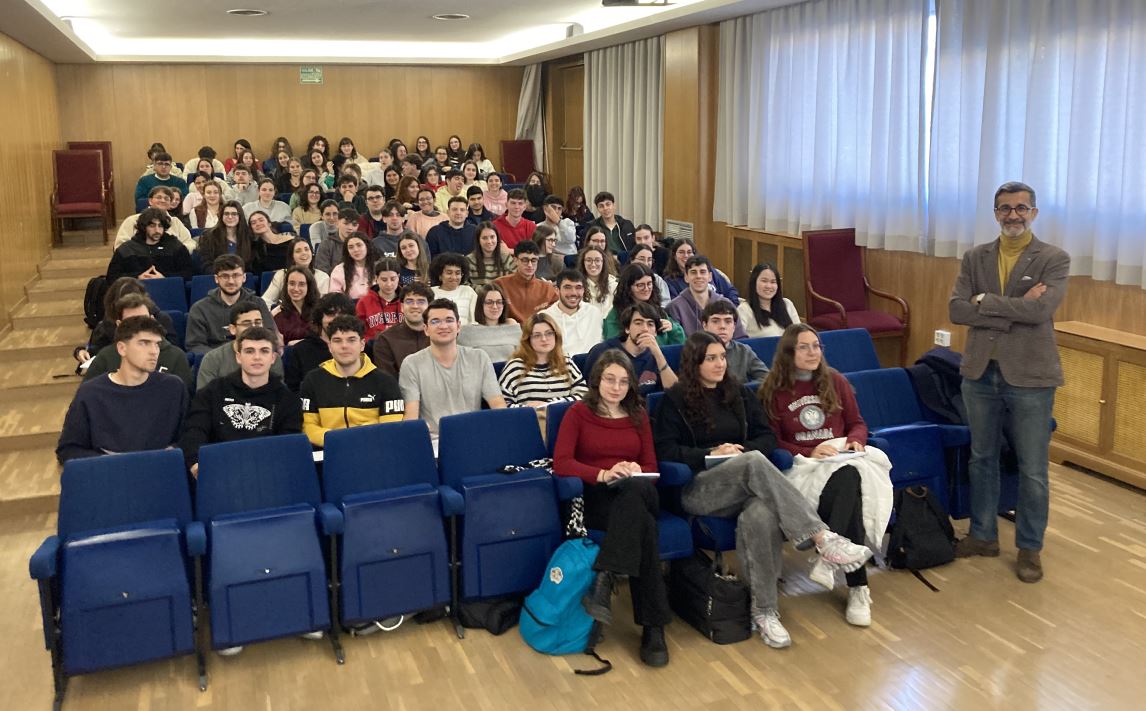 Imagen de portada de Jornadas de Orientación Profesional en el Grado en Biotecnología