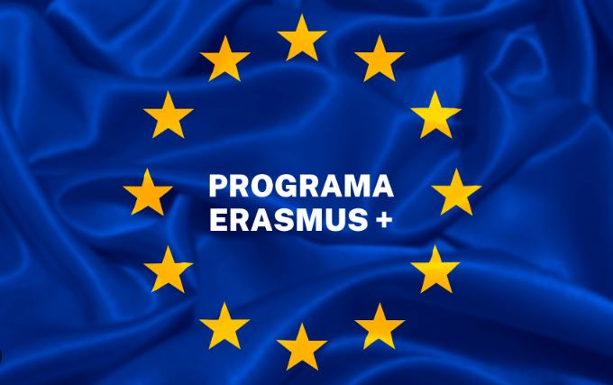 Imagen de portada de Convocatoria de Prácticas Erasmus+ TERCEROS PAISES para Estudiantes de la Universidad de Granada