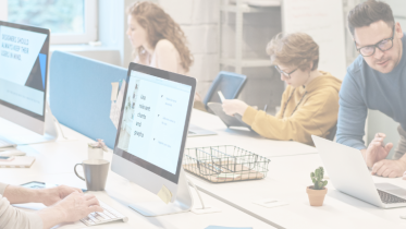 MESA DE TRABAJO CON ESTUDIANTES EN PRÁCTICAS
