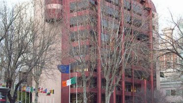 embajada irlanda
